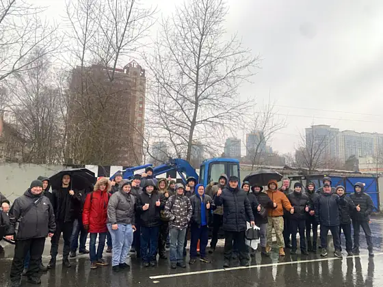 Выпускники курса управления спецтехникой